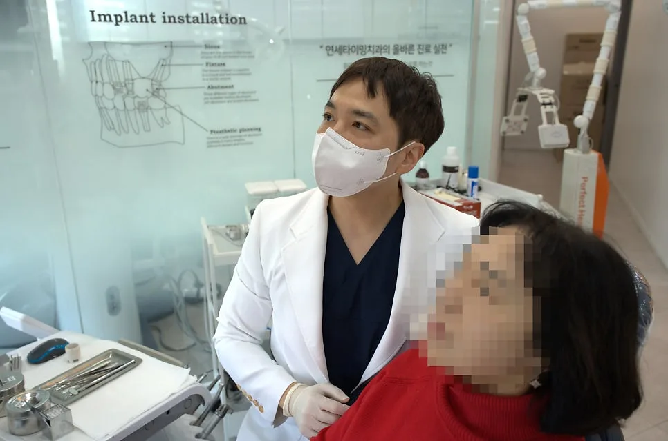 길동역 치과 치아가 깨졌을 때 대처 방법과 내원 시기 관련 사진 4