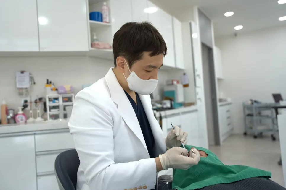 강동구 치과 혀에 생긴 하얀 막, 설태와 점막 변화 구분하기 관련 사진 3